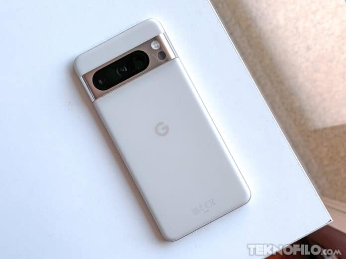 Le nouveau Pixel 8 a une autonomie de batterie plus courte que le Pixel 6
