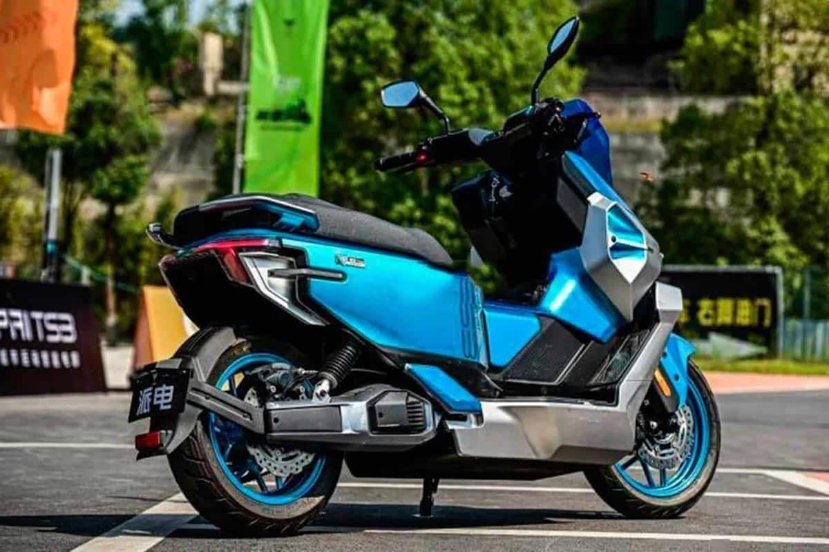 le Pai TS3 et dispose d'une puissance de 20 ch