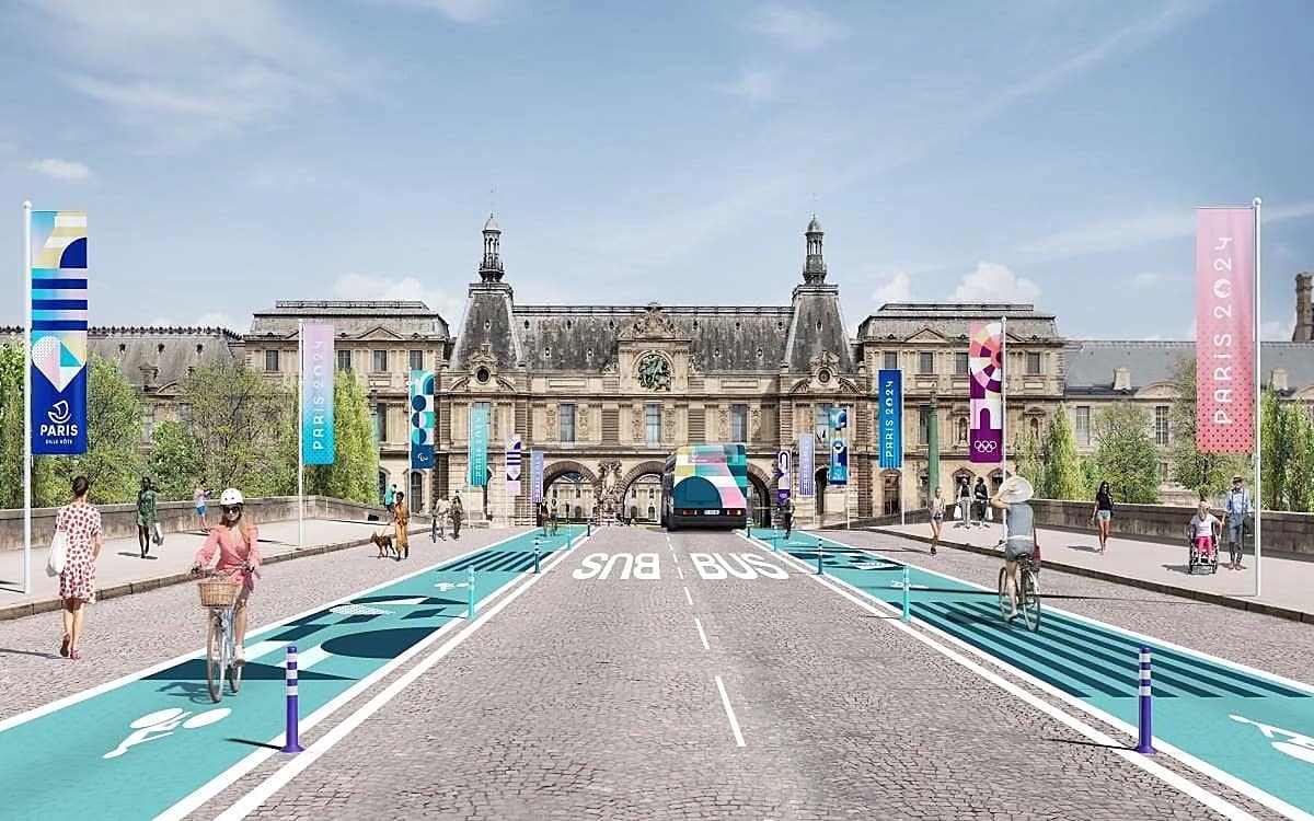 Embouteillages à l'intérieur des pistes cyclables de paris